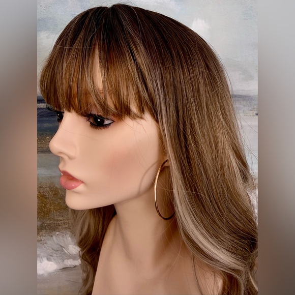 HAIR, 25” Long Wavy Layers, Center Part Bangs Ombre Med Brown/Blonde - Picture 8 of 16